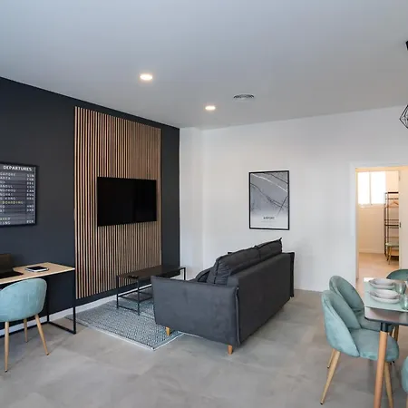 Nomad - Airport I Apartment *