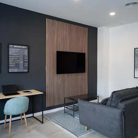 Nomad - Airport I Apartment *